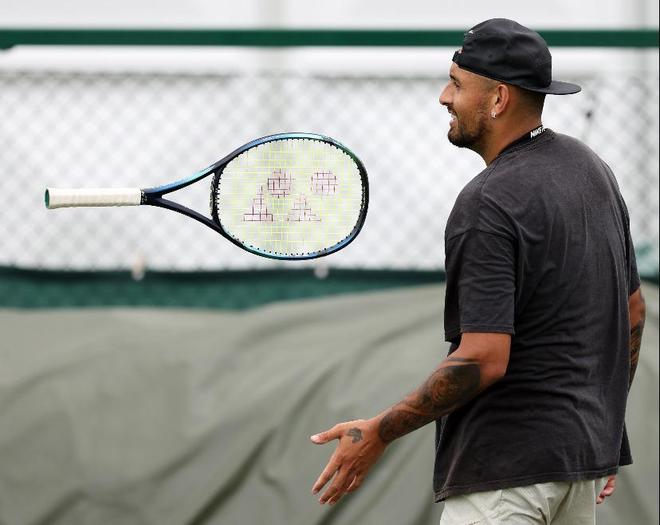 澳大利亚网球队险胜法国网球队，克耶高斯送出助攻