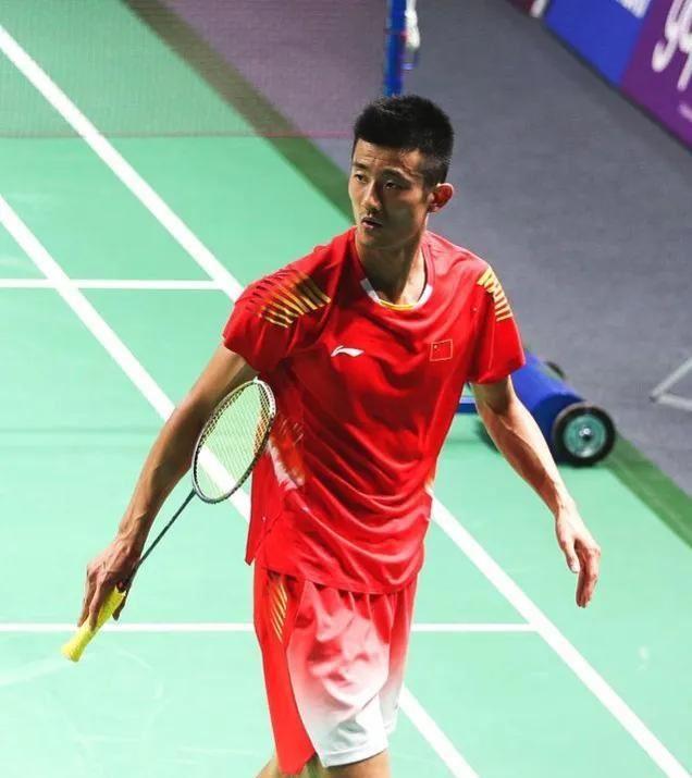 日本羽毛球队绝杀印尼羽毛球队，谌龙打破历史纪录