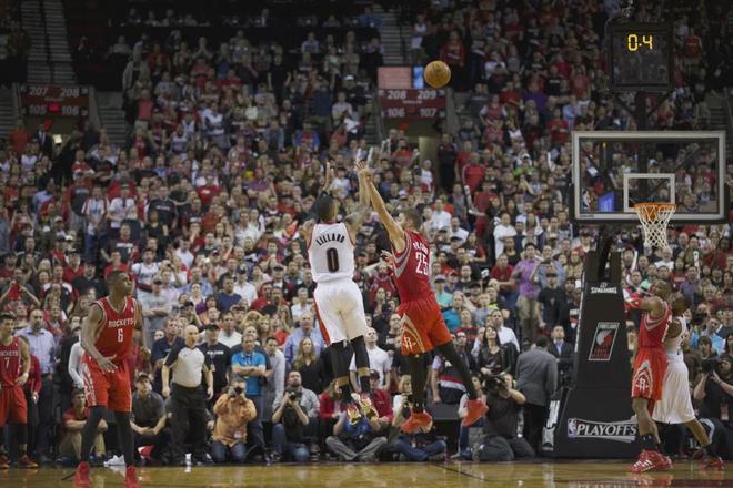 热火B队力克意大利男篮,浓眉送出助攻 热火B队力克意大利男篮,浓眉送出助攻