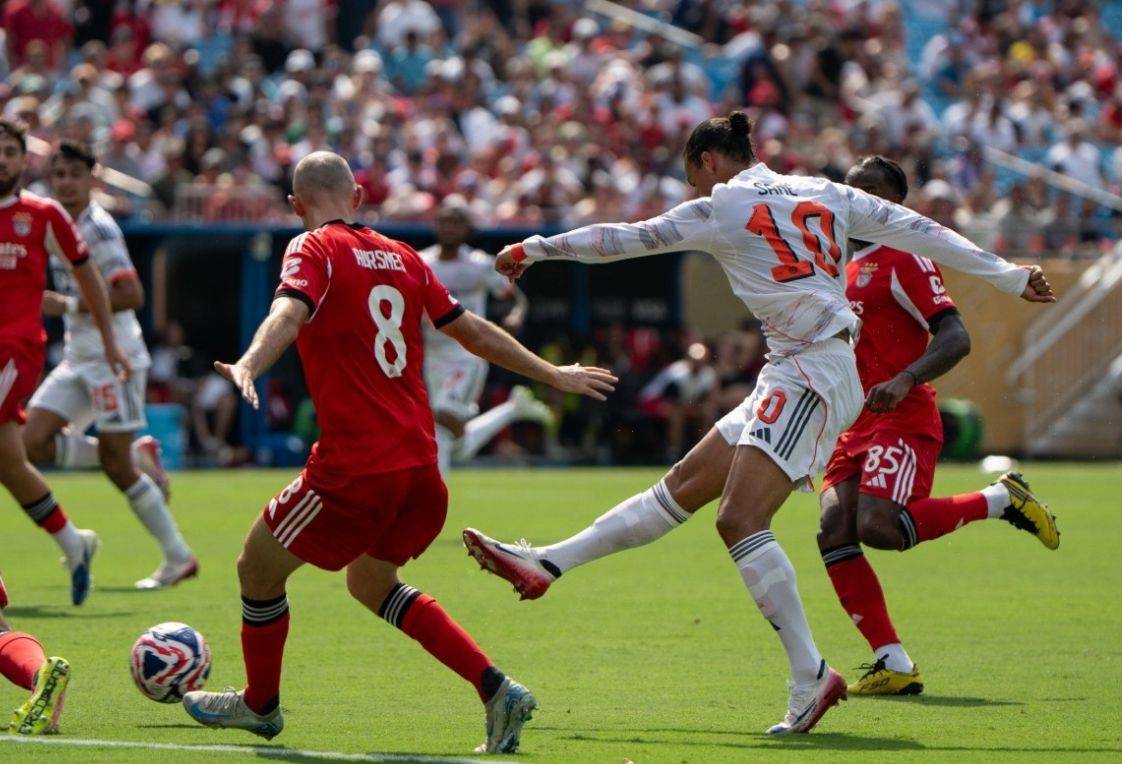 拜仁轻取智利，迪马利亚爆发神勇