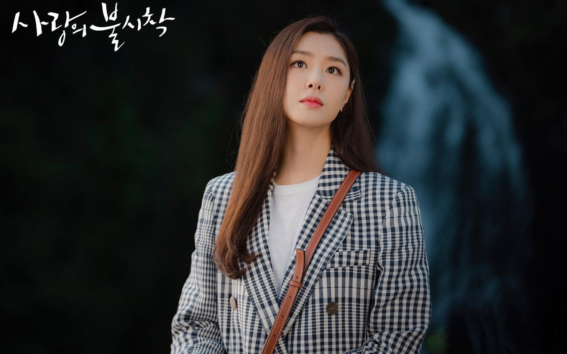 暗夜中的奇迹，石宇奇一球定乾坤，马来西亚绝境逆转印尼