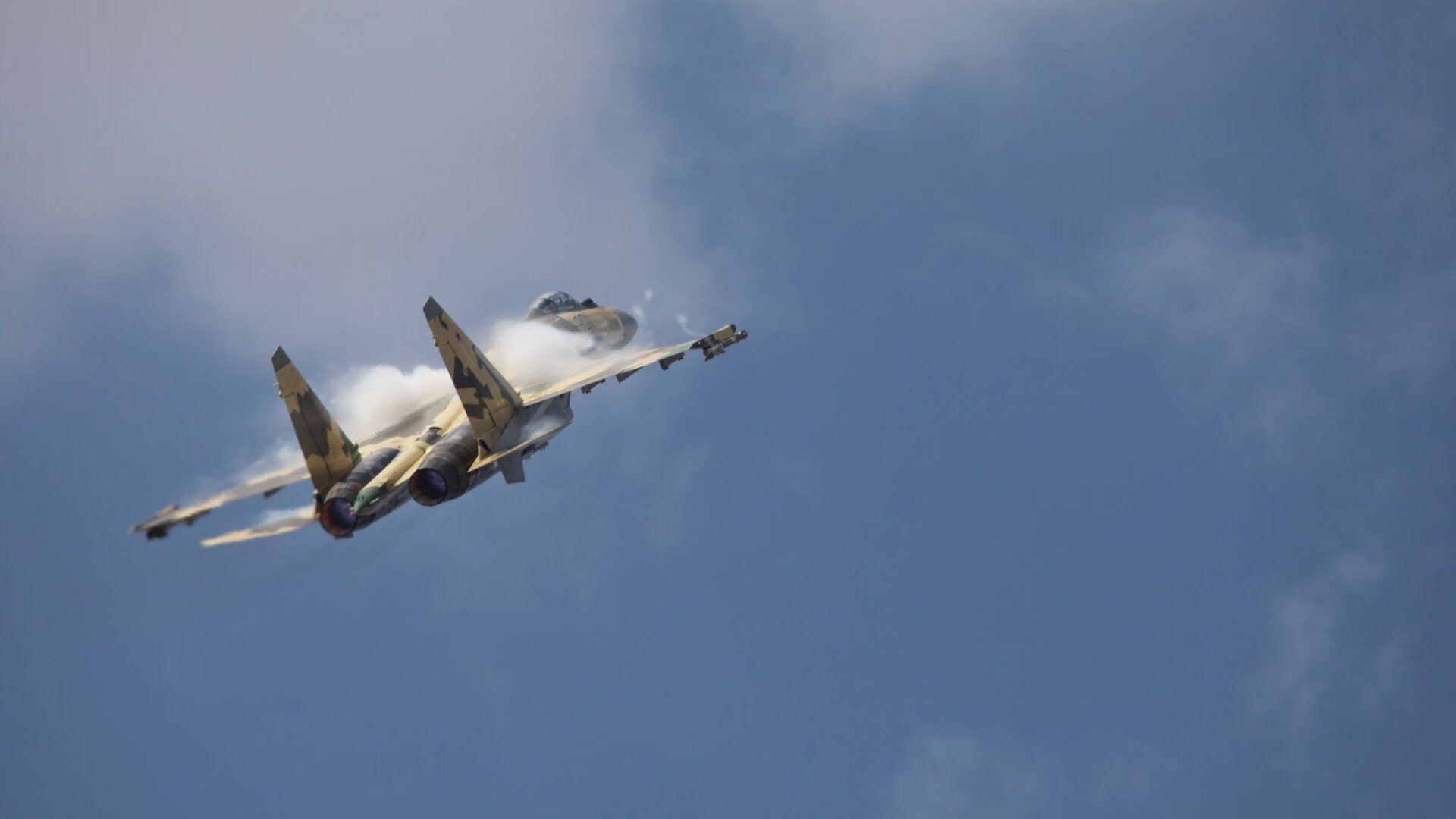 开云sport-上海与巴塞罗那，在高压防守的枷锁里，看布伦森如何雕刻破局时刻