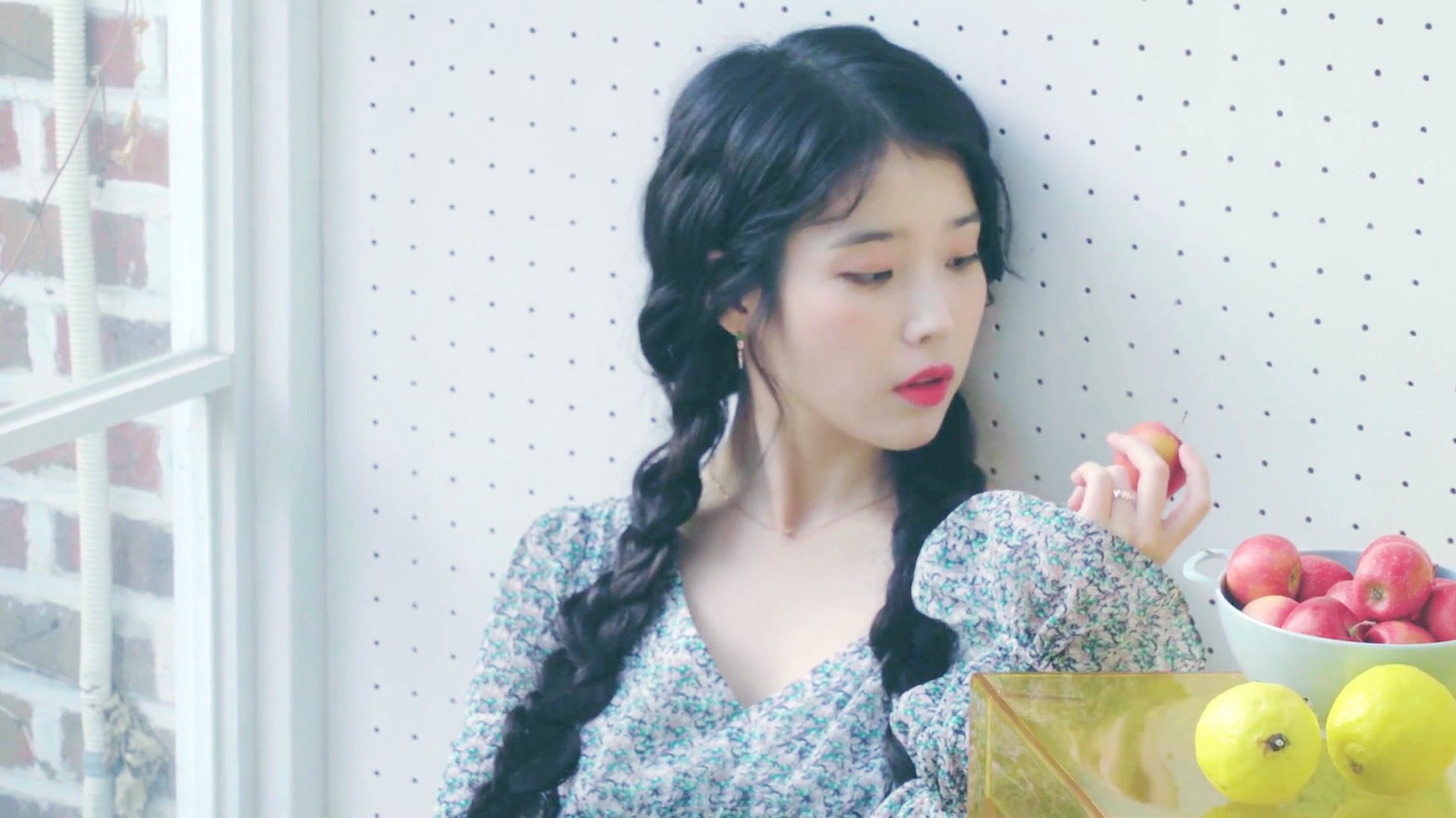 开云体育平台APP-当枪手集体哑火，瑞士堡垒化身终结者，阿坎吉一记头槌改写击溃定义