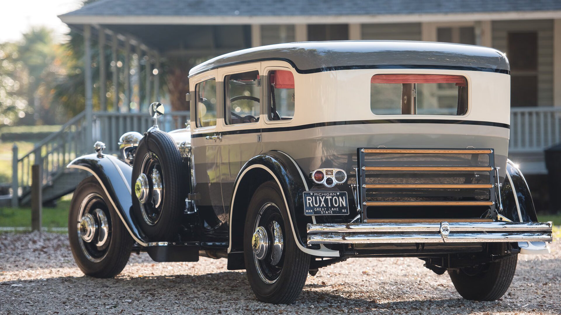 错位时空的终极武器，当广东队用城墙封锁灰熊，塔图姆的临危救赎